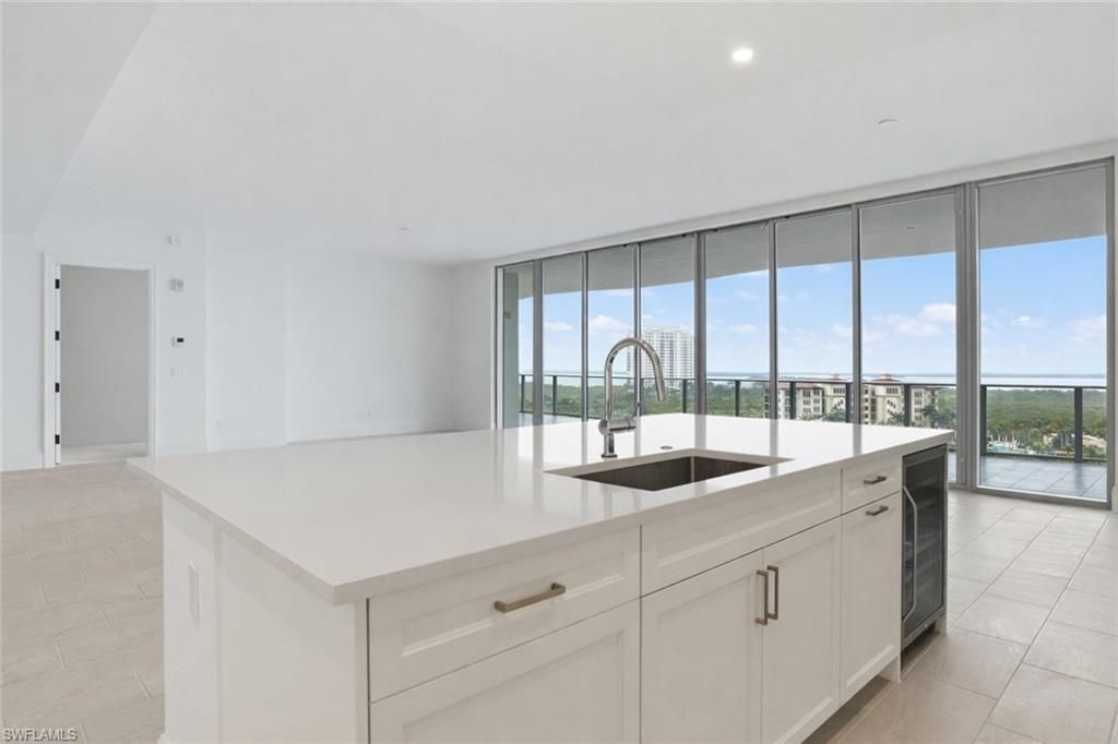 4810 Pelican Colony, Unit 903, Bonita Springs, FL 34134 Photo