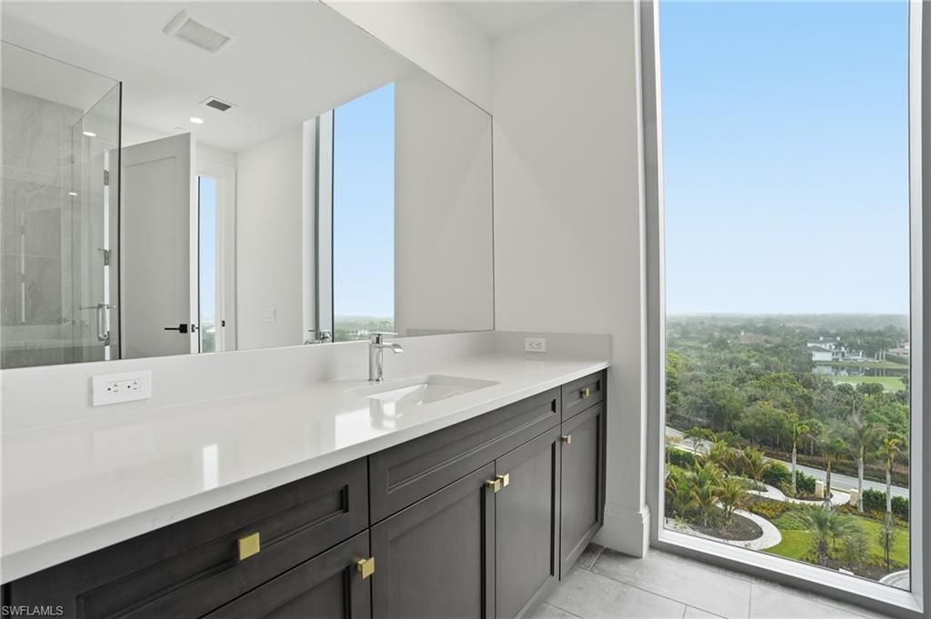 4810 Pelican Colony, Unit 903, Bonita Springs, FL 34134 Photo