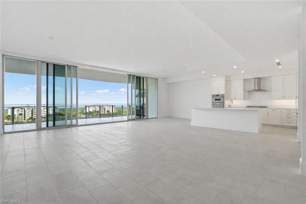 4810 Pelican Colony, Unit 903, Bonita Springs, FL 34134 Photo