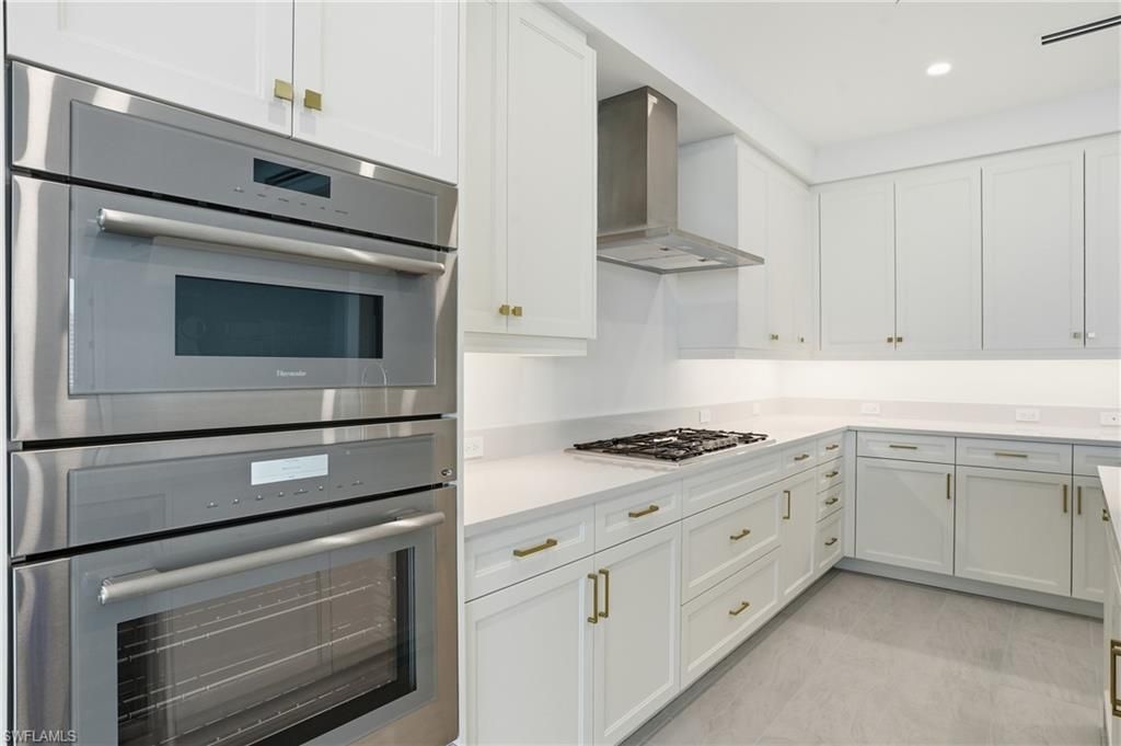 4810 Pelican Colony, Unit 903, Bonita Springs, FL 34134 Photo