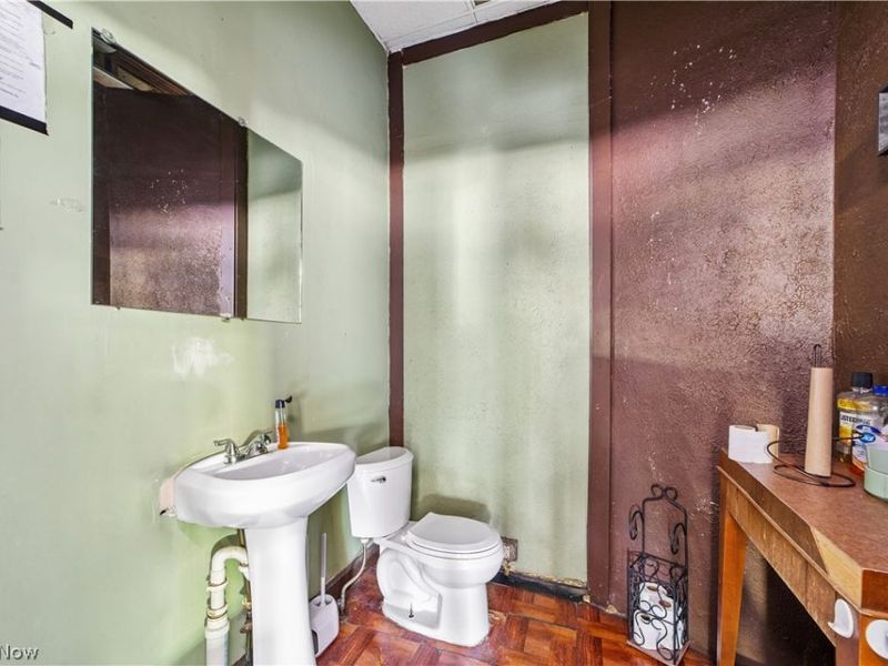 608 E 185th, Euclid, OH 44119 Photo 5