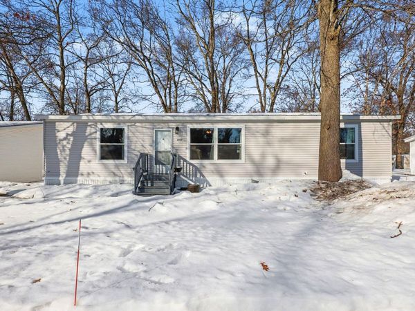 3977 Commodore Lane, Muskegon, MI 49442