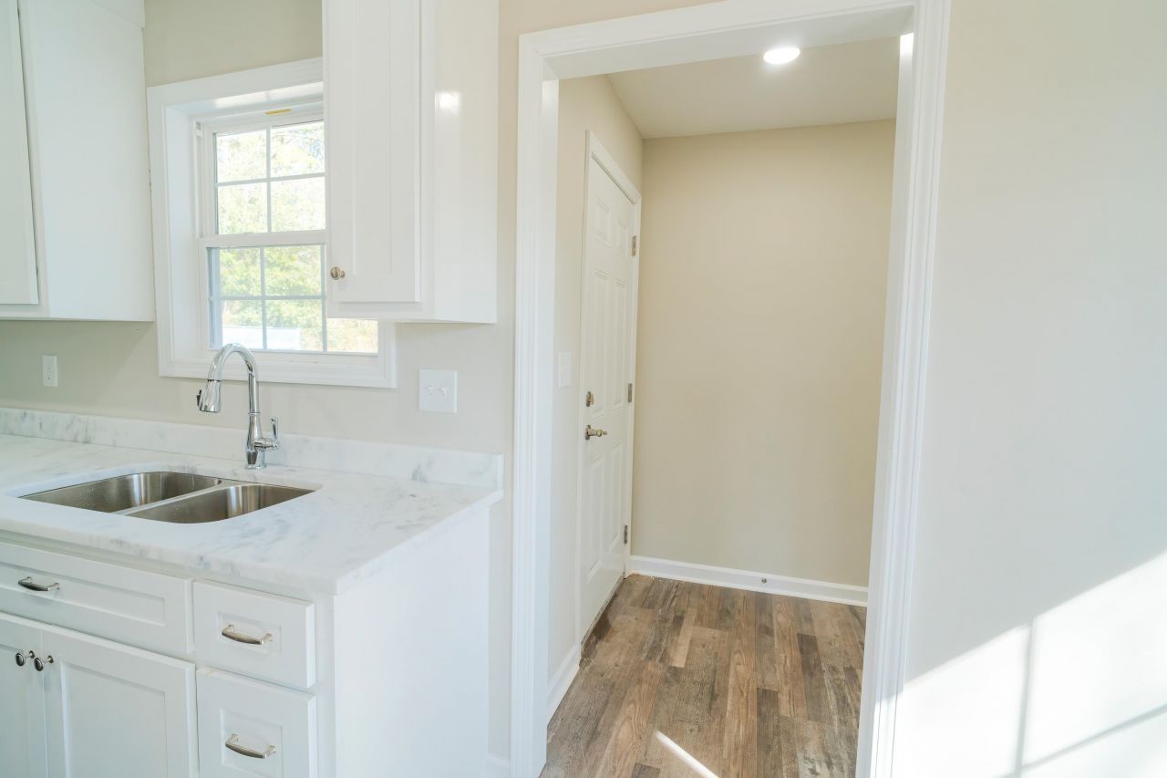 3006 Folly Grove Rd. Photo 12