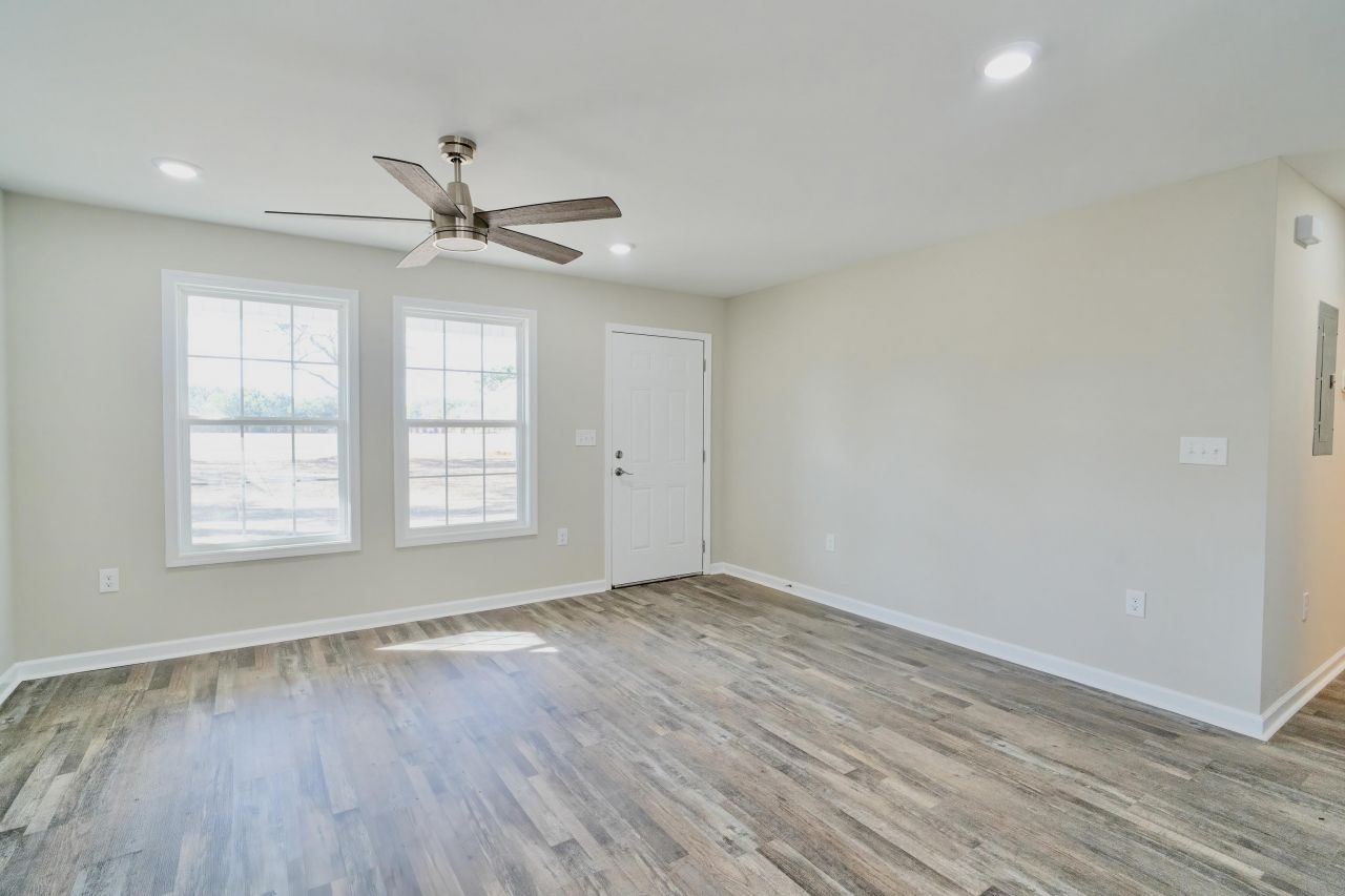 3006 Folly Grove Rd. Photo 6