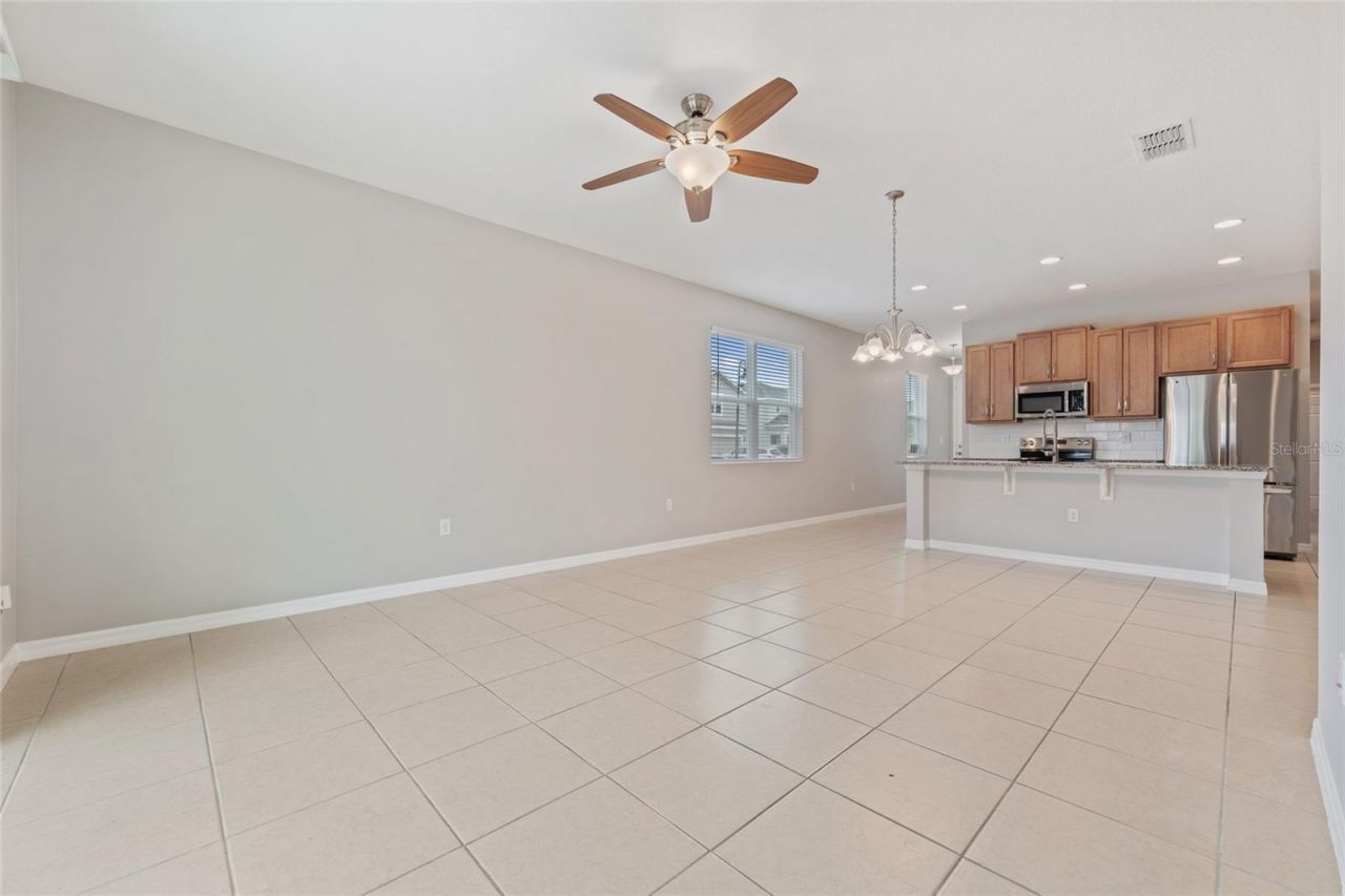1686 Swan Swim Drive, Davenport, FL 33837 Photo