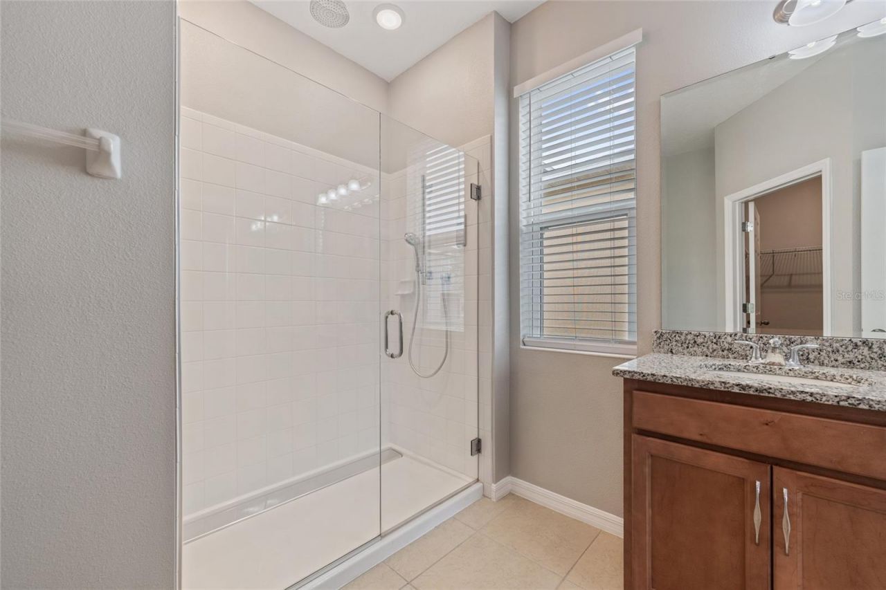 1686 Swan Swim Drive, Davenport, FL 33837 Photo