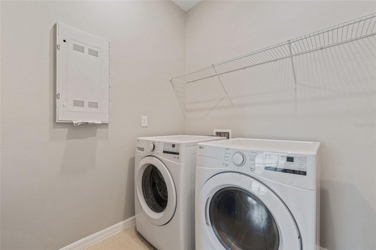 1686 Swan Swim Drive, Davenport, FL 33837 Photo