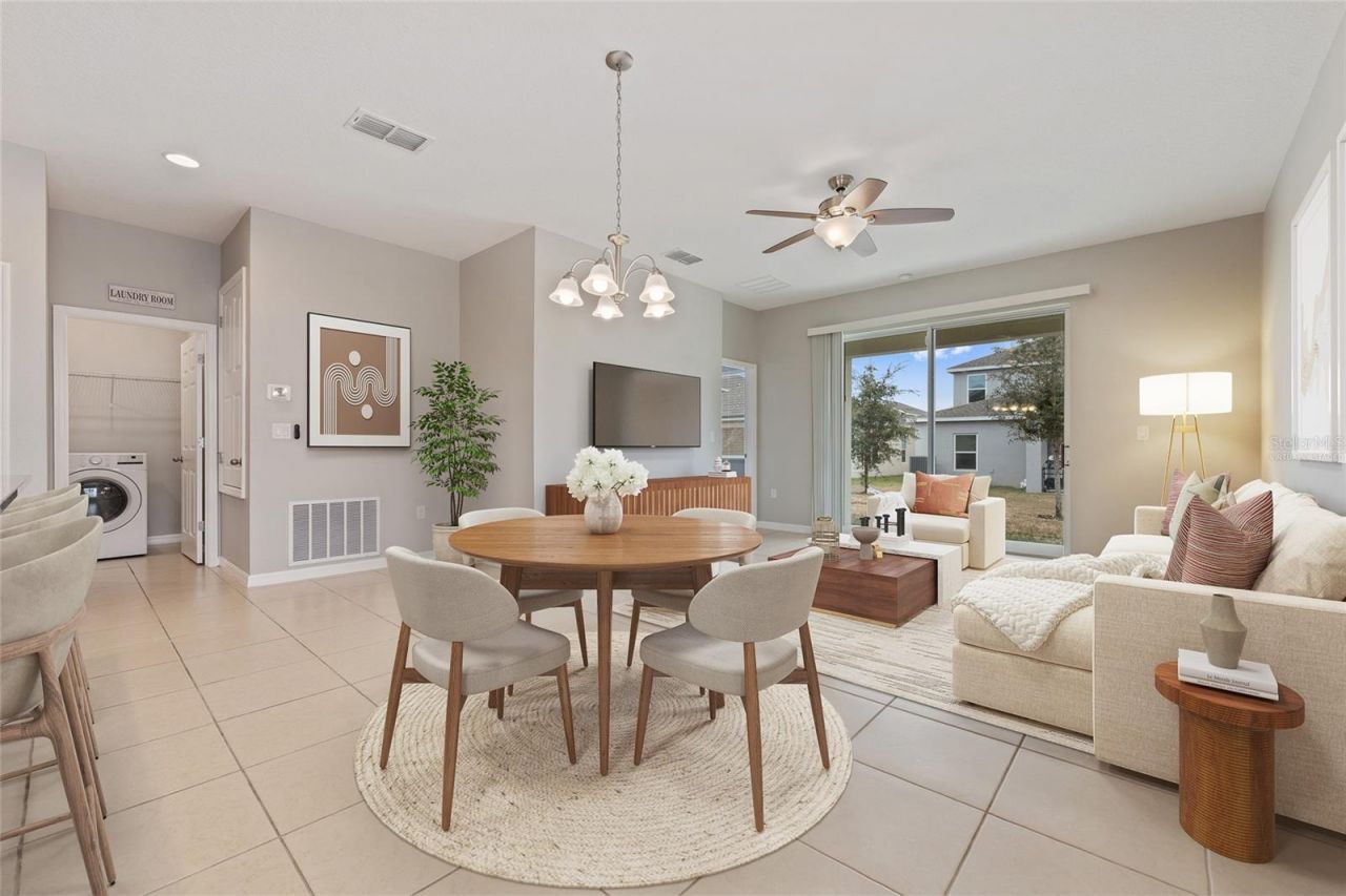 1686 Swan Swim Drive, Davenport, FL 33837 Photo