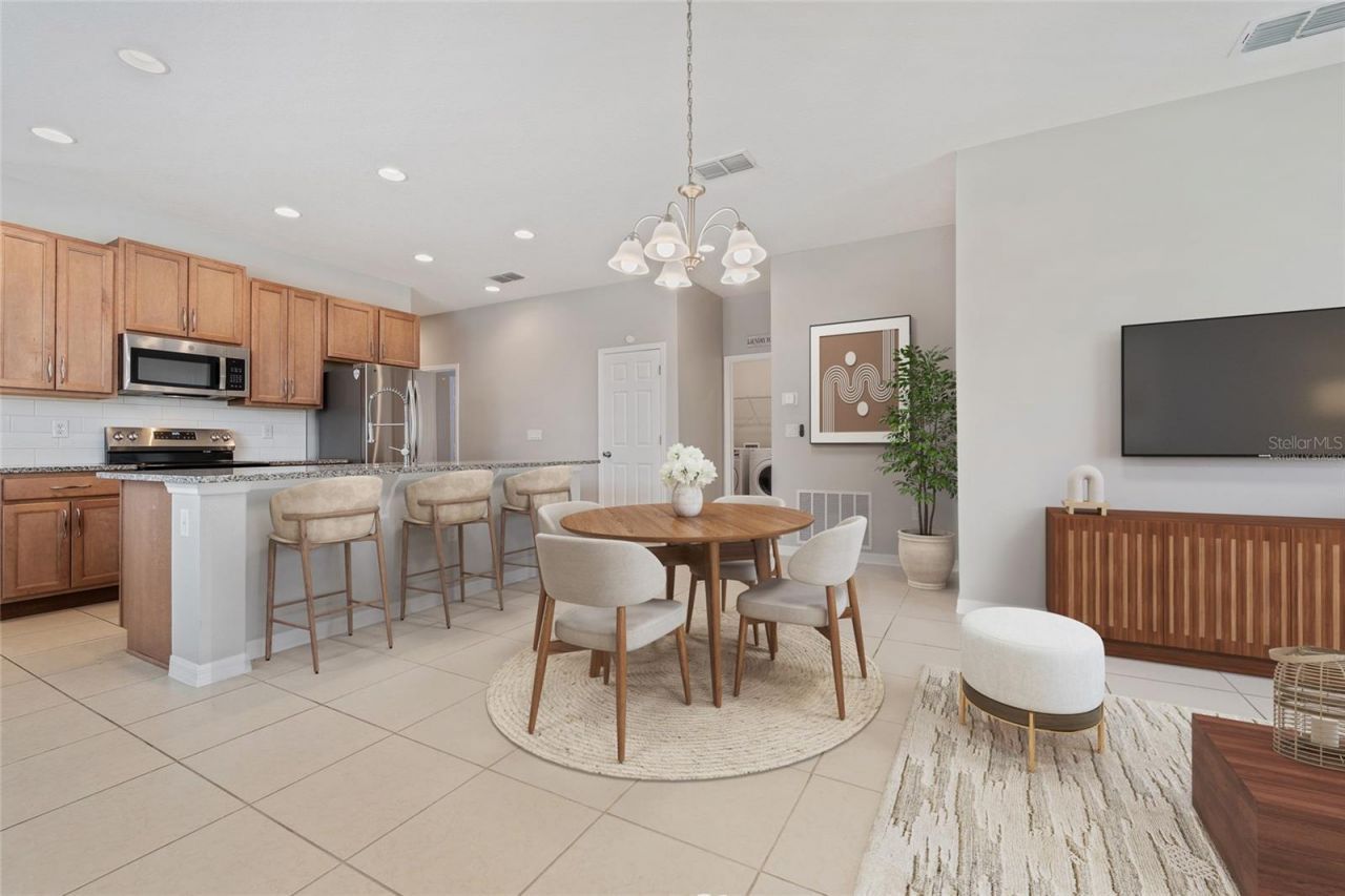 1686 Swan Swim Drive, Davenport, FL 33837 Photo