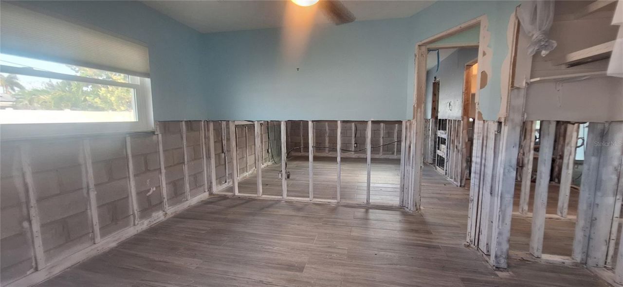 6019 Venetian Boulevard Ne, Saint Petersburg, FL 33703 Photo