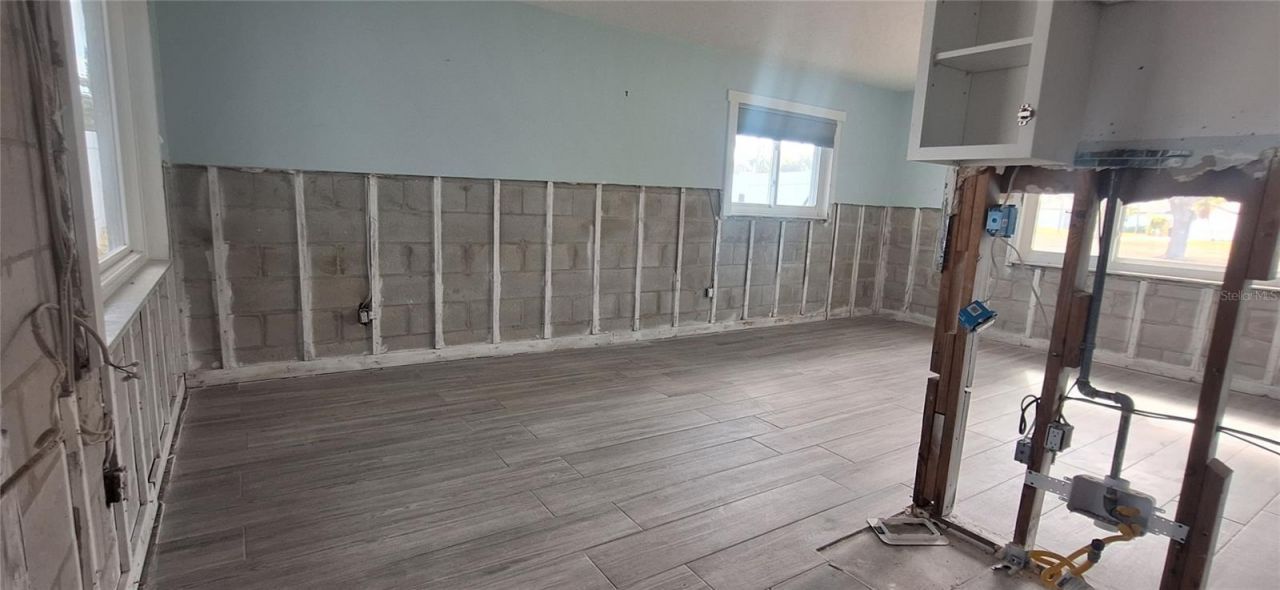 6019 Venetian Boulevard Ne, Saint Petersburg, FL 33703 Photo