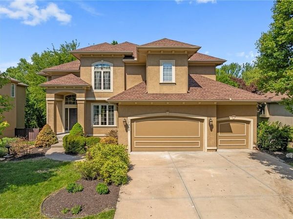 17560 S Brockway Street, Olathe, KS 66062