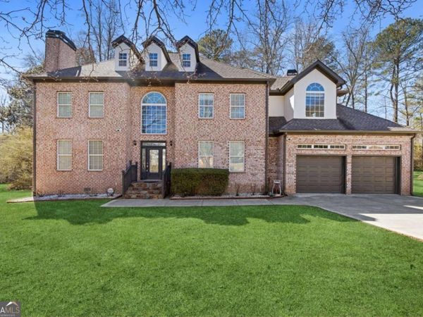 5737 Williamsburg Drive, Norcross, GA 30093