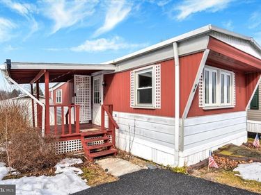 96 BUTTONWOOD DRIVE, DILLSBURG, PA 17019