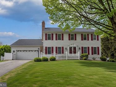 4160 EXTON LANE, YORK, PA 17402