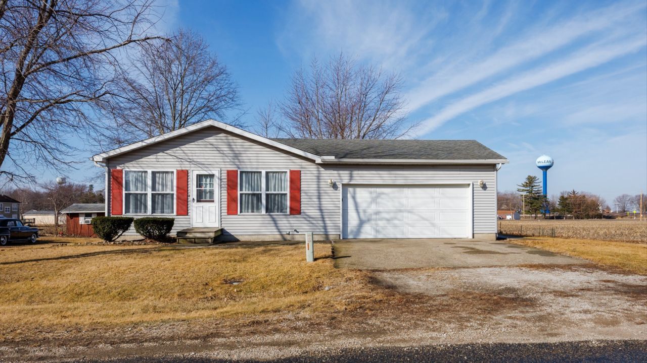 113 N 2nd Street, McLean, IL 61754 Main Photo