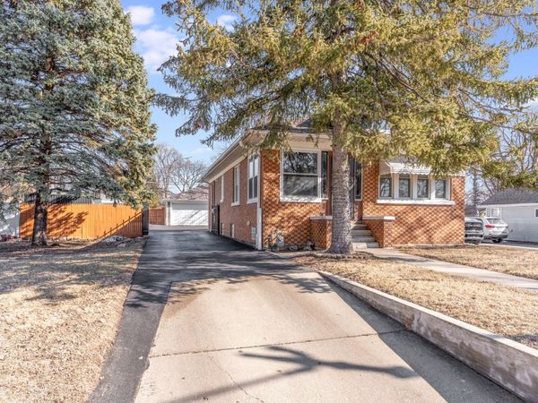 124 S Midland Avenue, Joliet, IL 60436