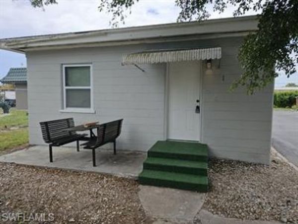 2996 Francis AVE, NAPLES, FL 34112