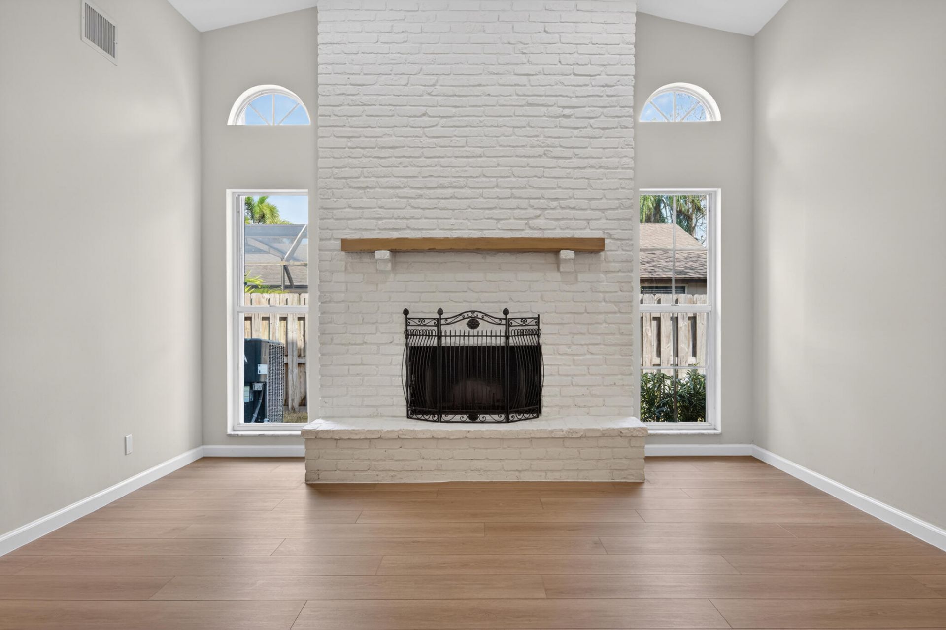 916 Meadow Avenue, Wellington, FL 33414 Photo