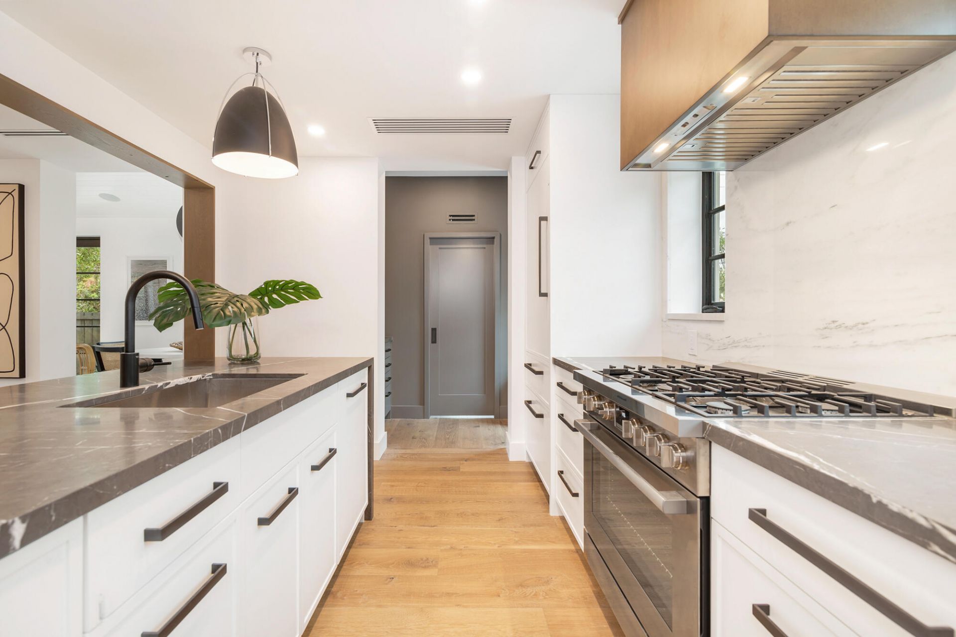 263 Alhambra Place, West Palm Beach, FL 33405 Photo