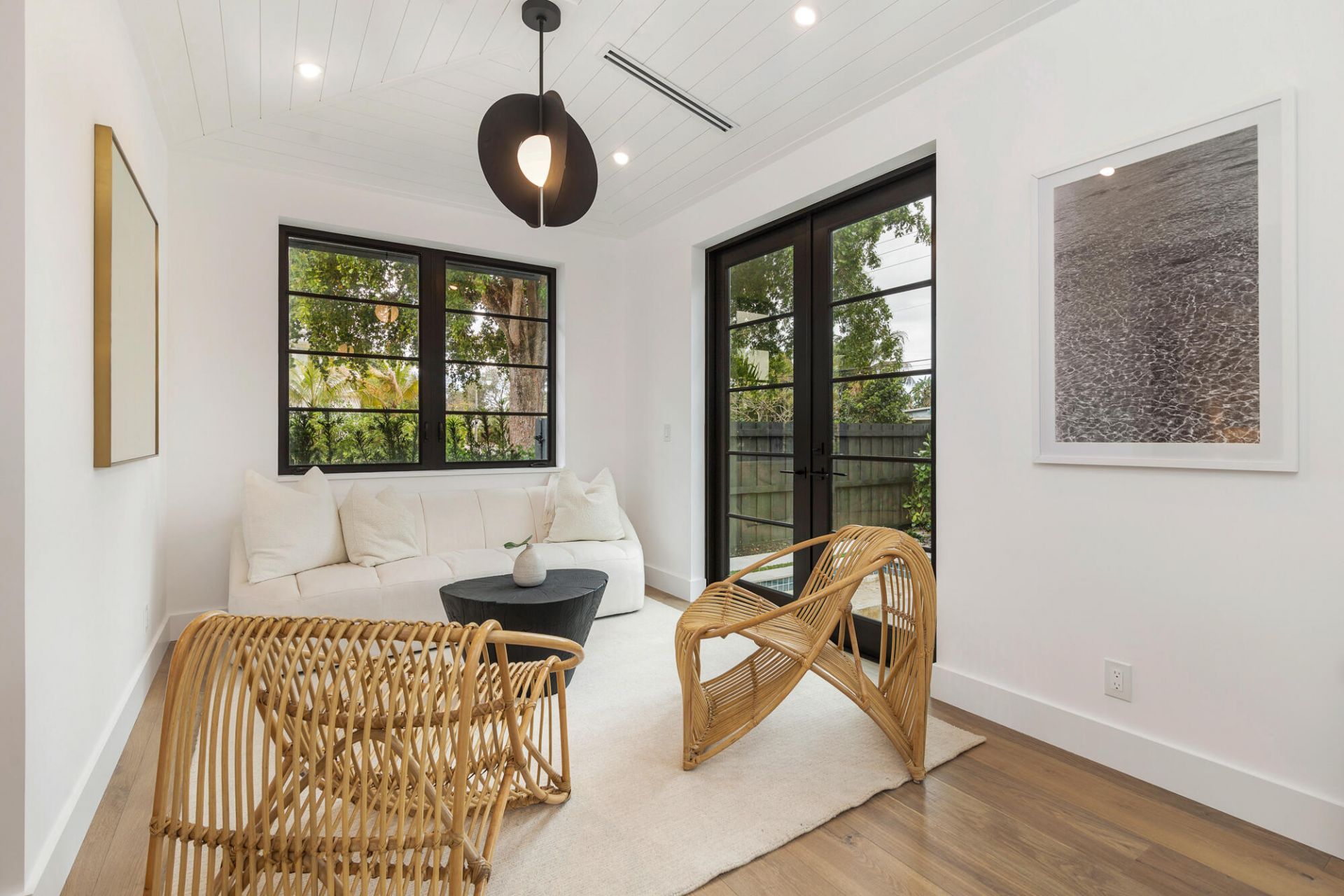 263 Alhambra Place, West Palm Beach, FL 33405 Photo