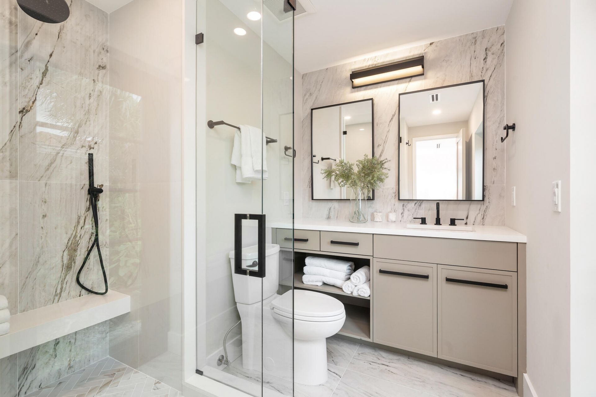 263 Alhambra Place, West Palm Beach, FL 33405 Photo