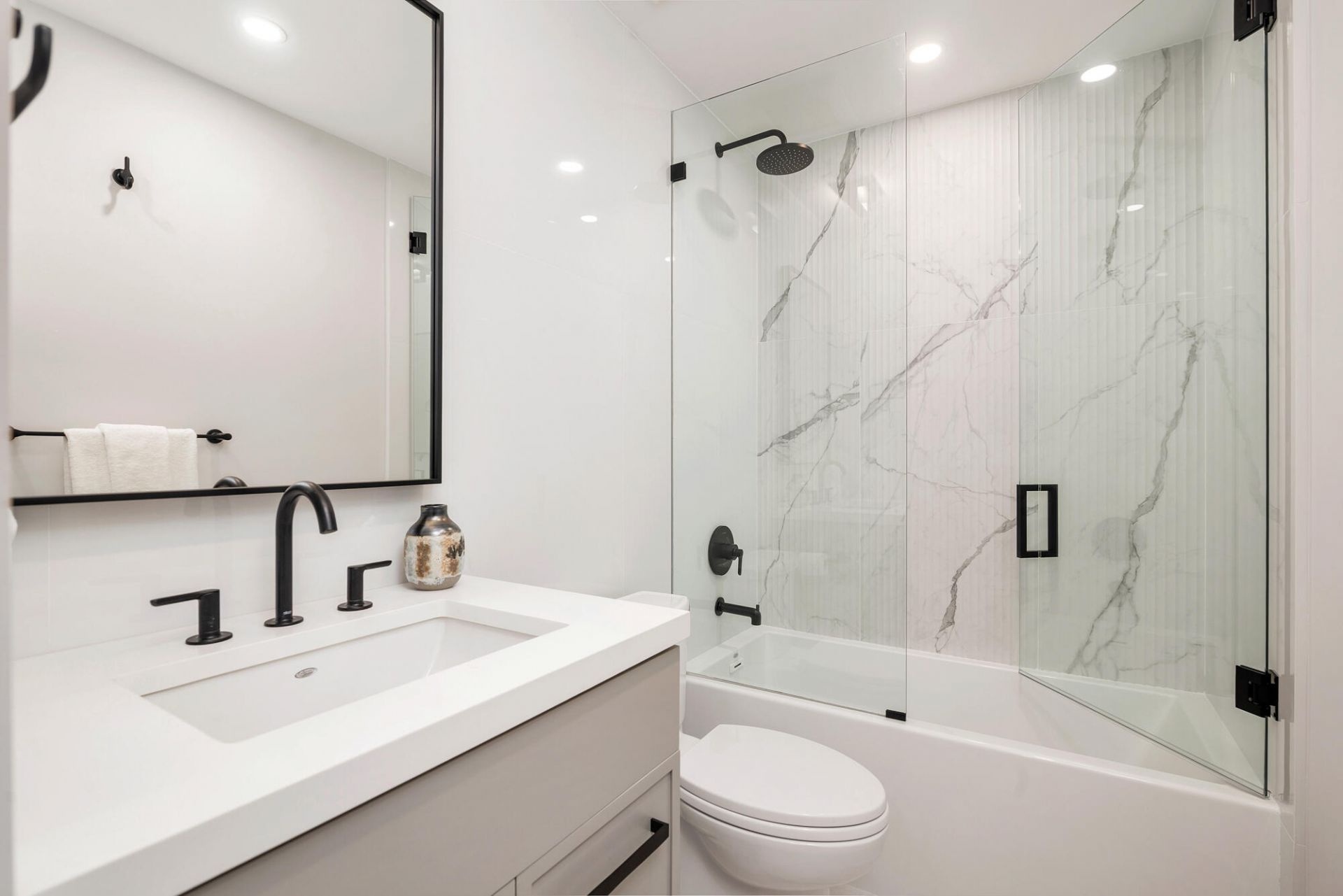 263 Alhambra Place, West Palm Beach, FL 33405 Photo