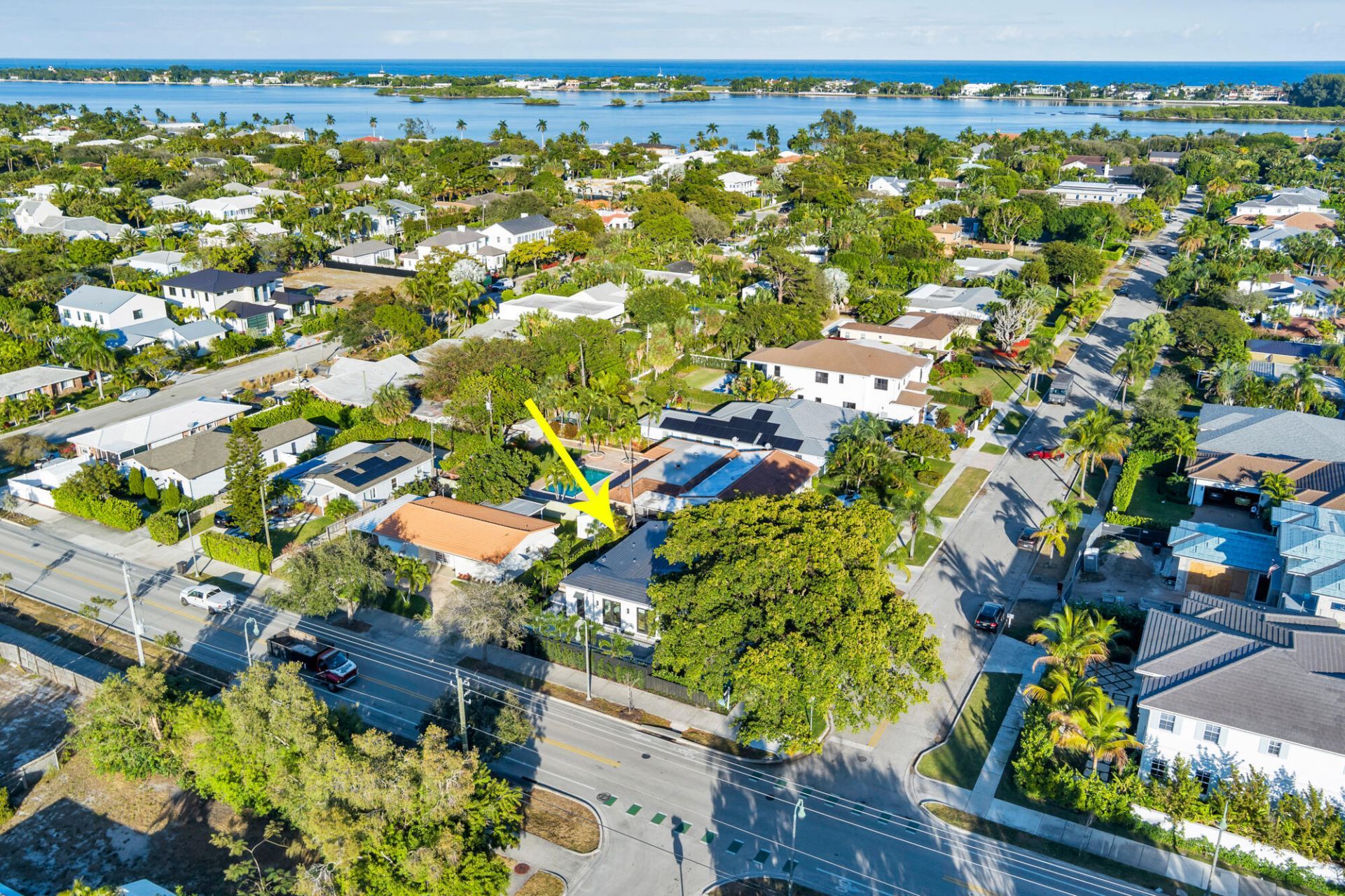 263 Alhambra Place, West Palm Beach, FL 33405 Photo