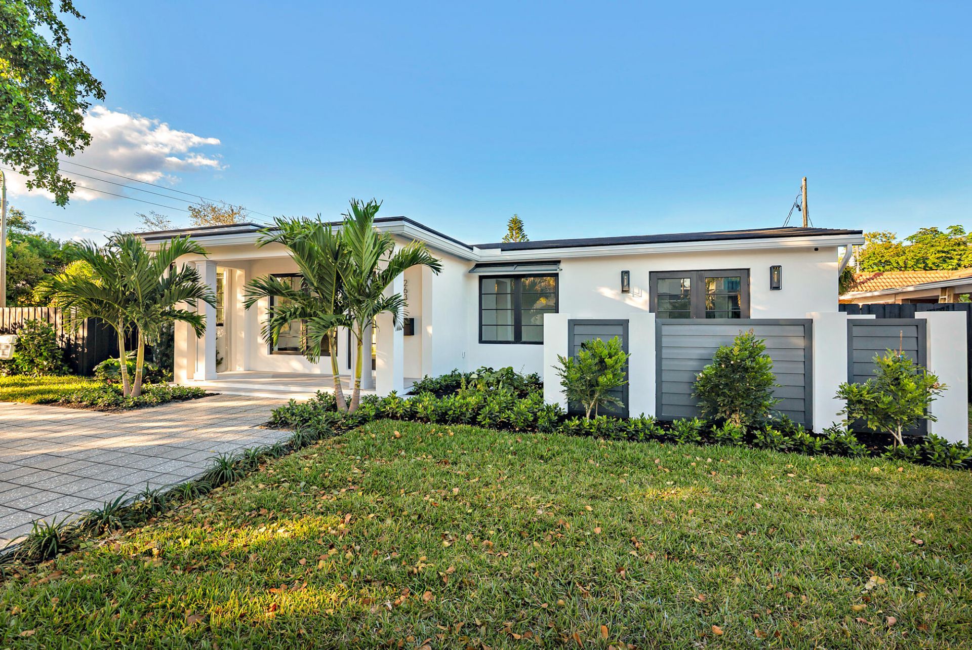 263 Alhambra Place, West Palm Beach, FL 33405 Photo