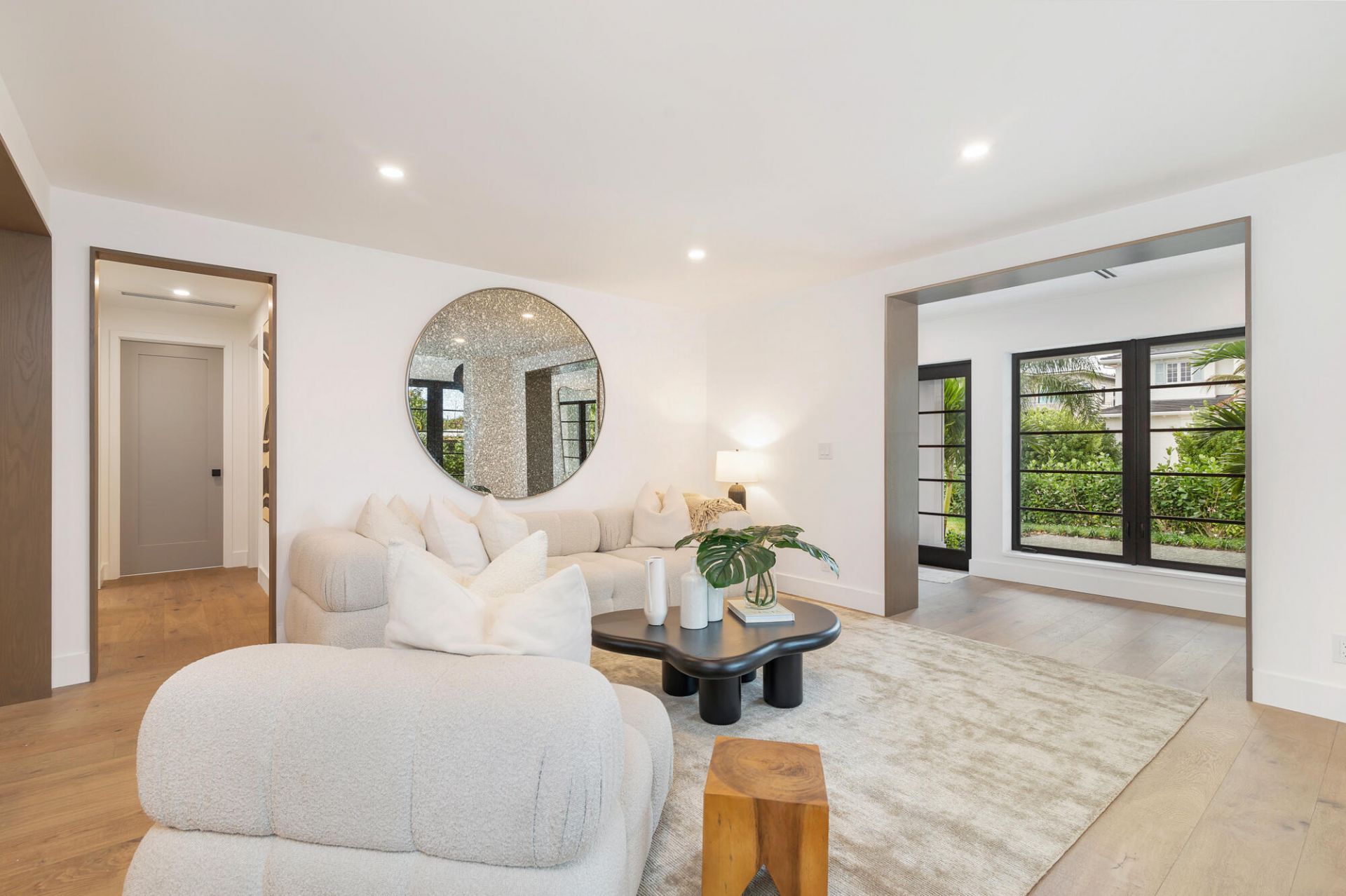 263 Alhambra Place, West Palm Beach, FL 33405 Photo