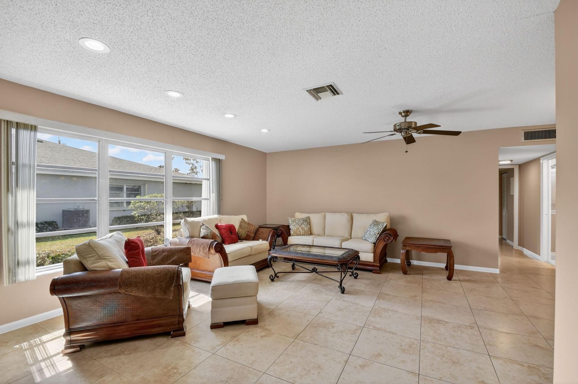 14689 E Canalview Drive, Unit A, Delray Beach, FL 33484 Photo