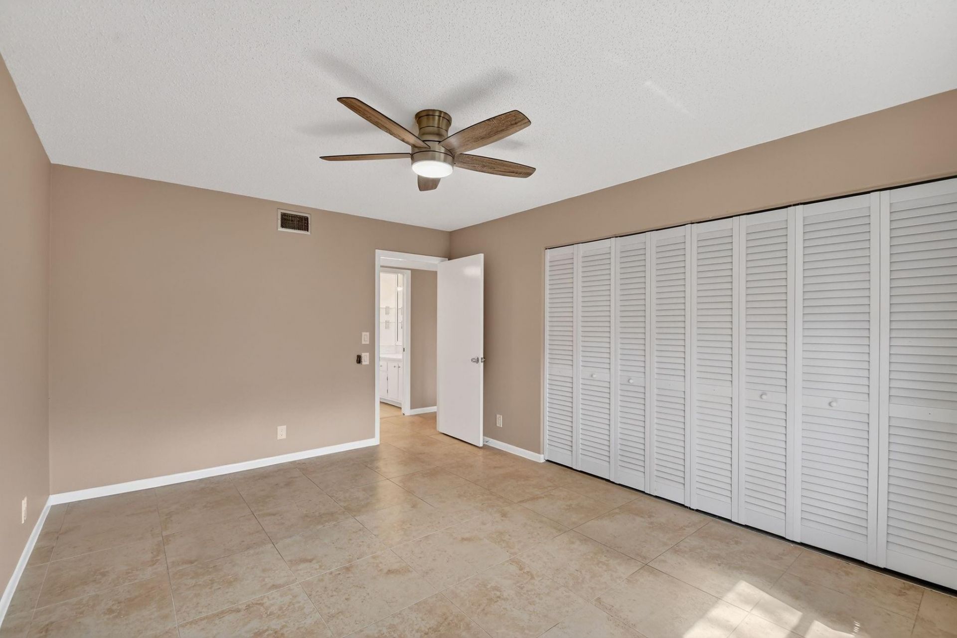 14689 E Canalview Drive, Unit A, Delray Beach, FL 33484 Photo