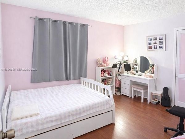 8460 SW 154th Cir Ct, Unit 121, Miami, FL 33193