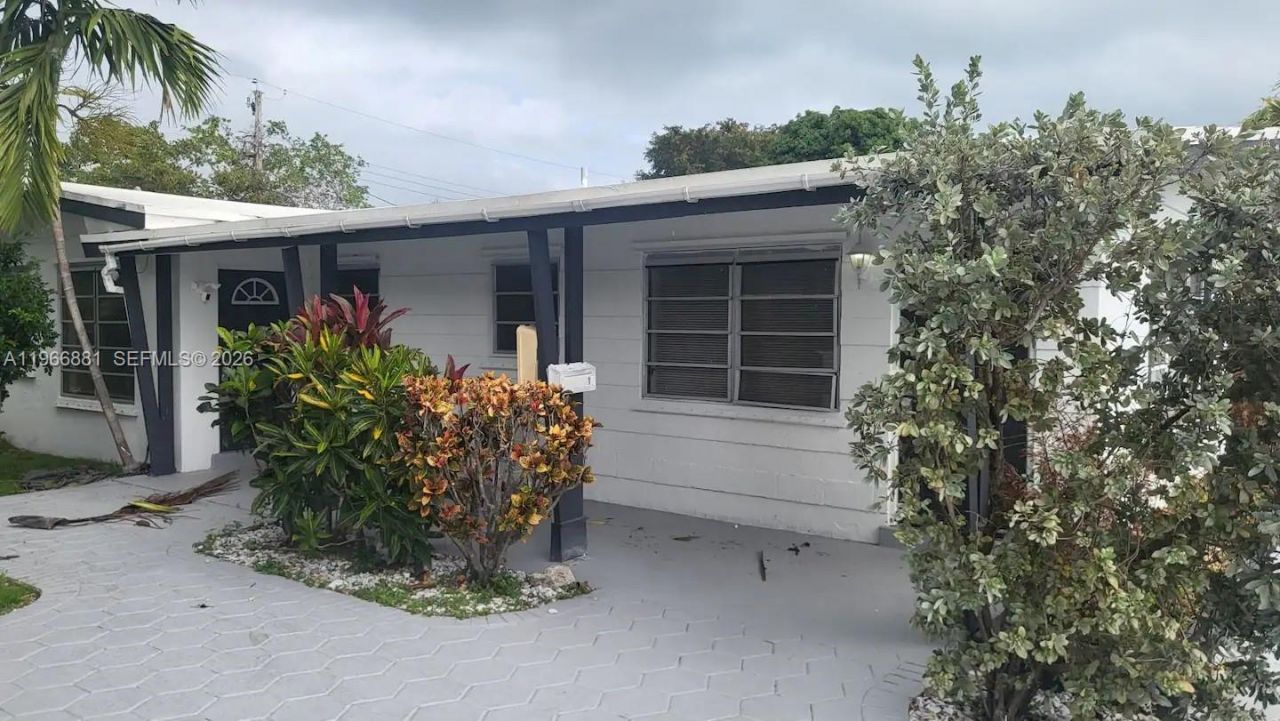 821 NE 6th St, Unit 1, Hallandale Beach, FL 33009 Photo