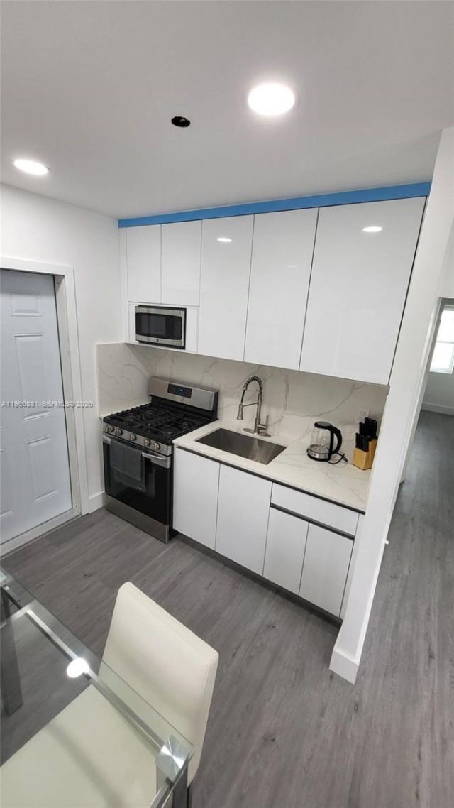 821 NE 6th St, Unit 1, Hallandale Beach, FL 33009 Photo