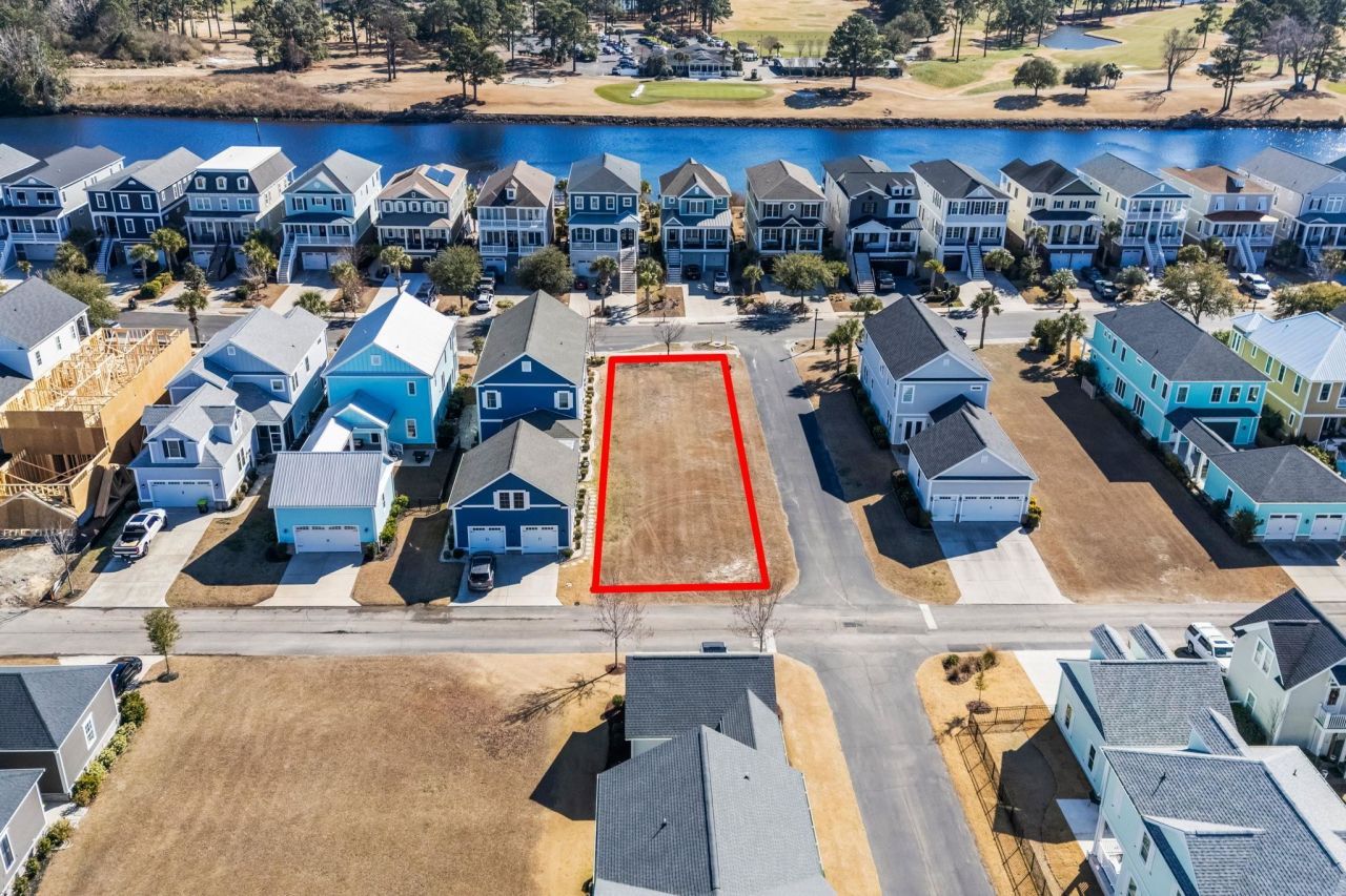 469 West Palms Dr. Photo 9