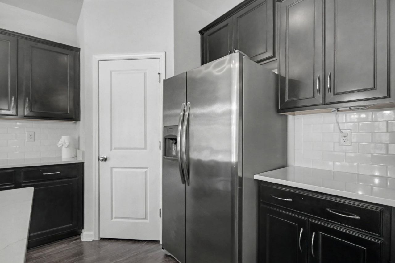 6393 Torino Lane  Photo 8