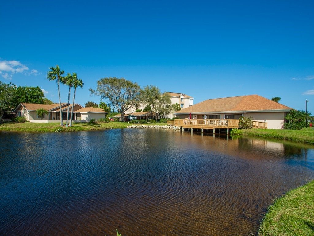6240 E Mirror Lake Drive, Unit 201, Sebastian, FL 32958 Photo