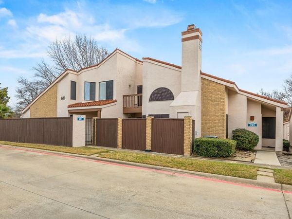 559 Ranch Trail, Unit 213, Irving, TX 75063