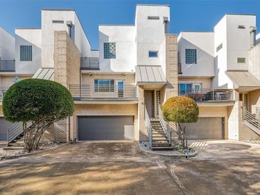 3925 Gilbert Avenue, Unit C, Dallas, TX 75219