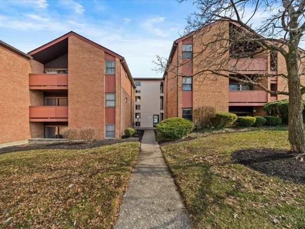 4808 Chalet Drive, Unit 8, St Bernard, OH 45217