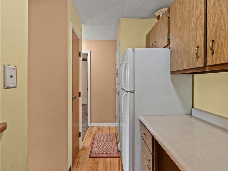 4808 Chalet Drive, Unit 8, Saint Bernard, OH 45217 Photo 10