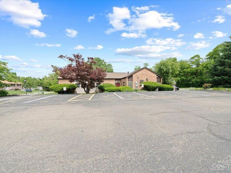 4808 Chalet Drive, Unit 8, Saint Bernard, OH 45217 Photo 23