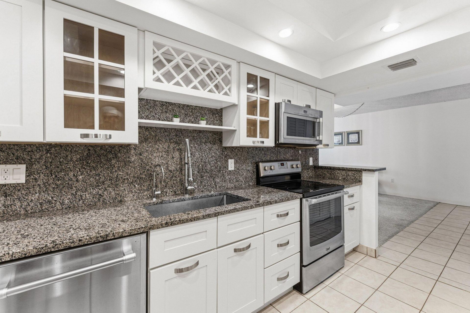 3450 S Ocean Boulevard, Unit 320, Palm Beach, FL 33480 Photo