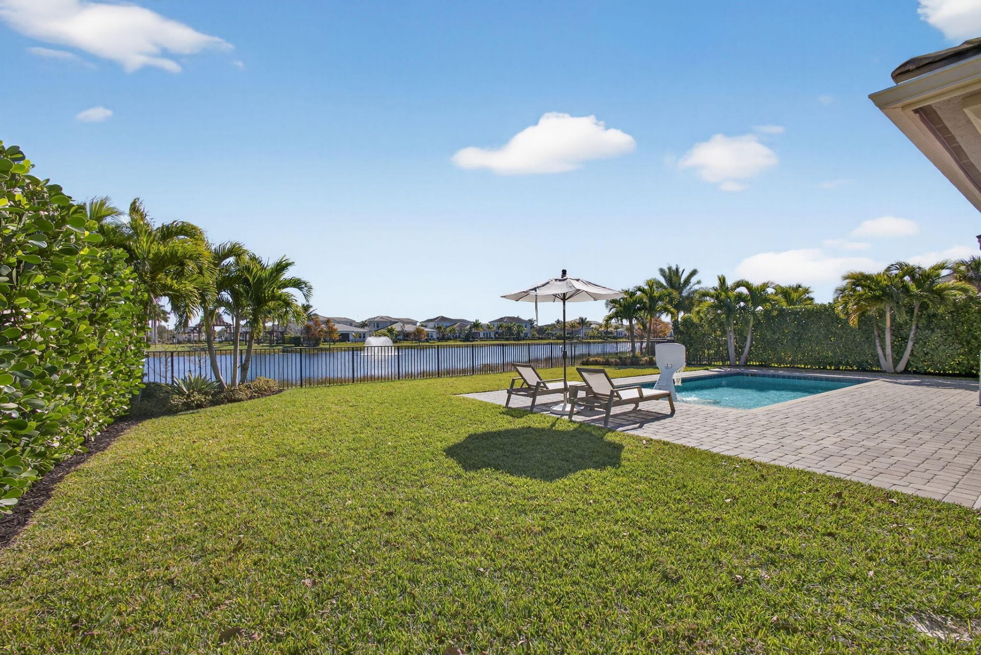 9221 Crestview Circle, Palm Beach Gardens, FL 33412 Photo