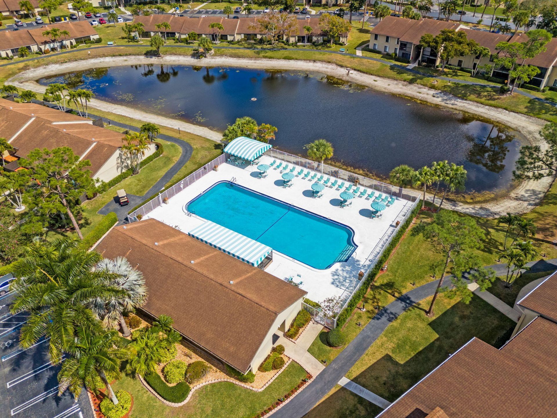 723 Sunny Pine Way, Unit H2, Greenacres, FL 33415 Photo