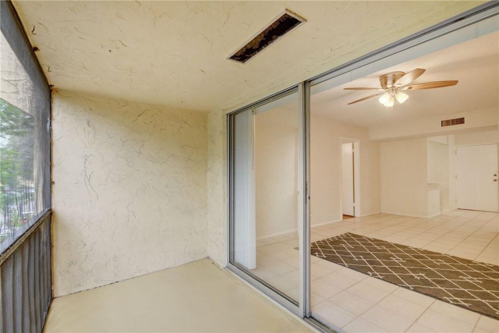 490 NW 20th St, Unit A-315, Boca Raton, FL 33431 Photo