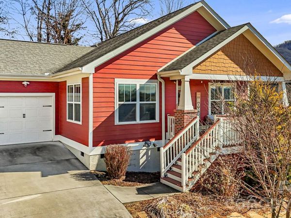 17 Byrdcliffe Lane , Asheville, NC 28805