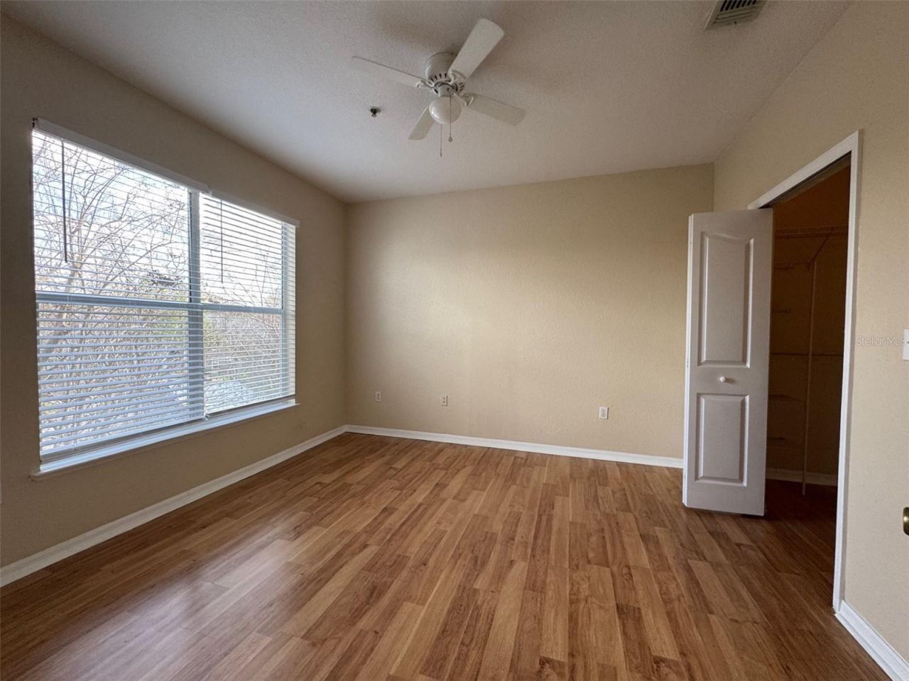5817 Legacy Crescent Place, Unit 302, Riverview, FL 33578 Photo