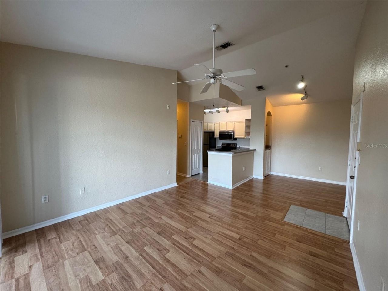 5817 Legacy Crescent Place, Unit 302, Riverview, FL 33578 Photo